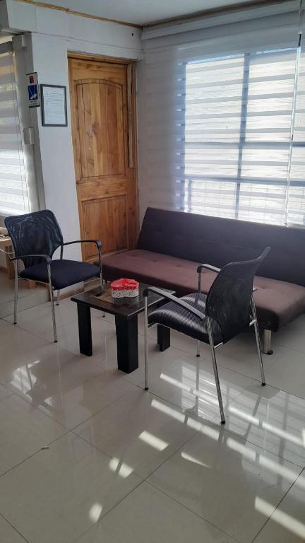 Hostal Flor Austral - 5