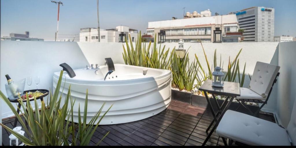 Apartment in Reforma Private Jacuzzi and Terraces - 4