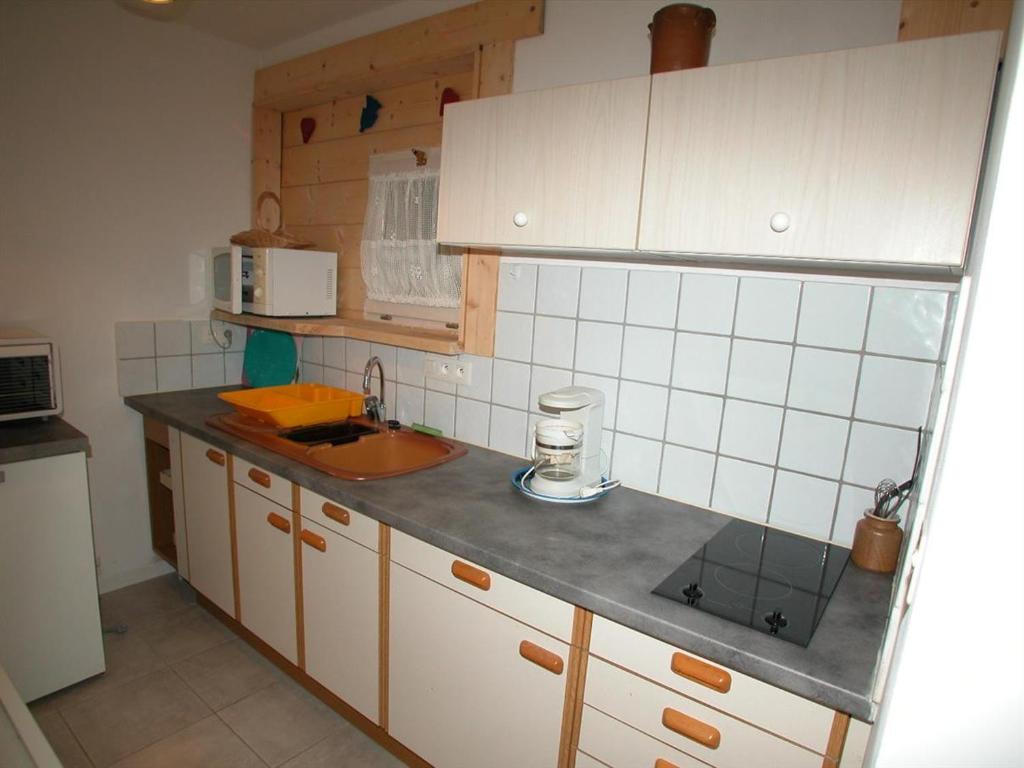 Studio confortable pour 3 près des remontées - Balcon et mobilier jardin - FR-1-676-217 - 3