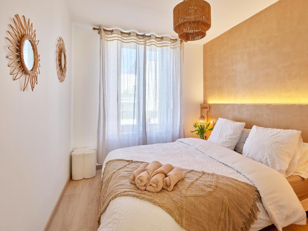 2BR Apartment near Colmar Centre - Boho Style, Hidden Room, Free Parking - 3