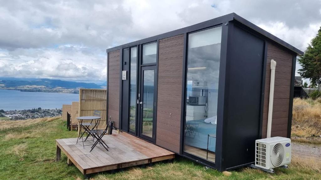 Aorangi Peak Cabins 8 by Tiny Away, Rotorua