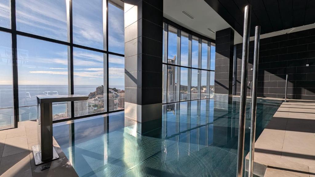 BENIDORM BEACH sea view apartment - 2
