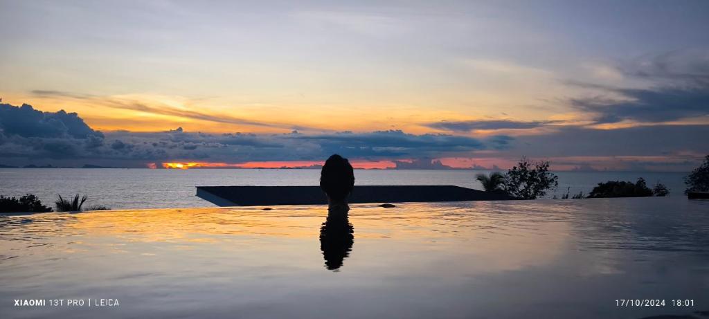 Serenity Villa piscine privée vue mer !, Haad Tian