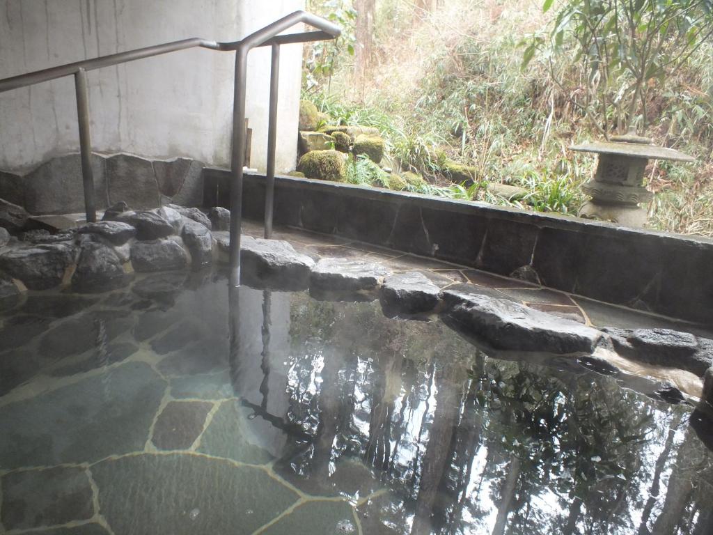Open air bath