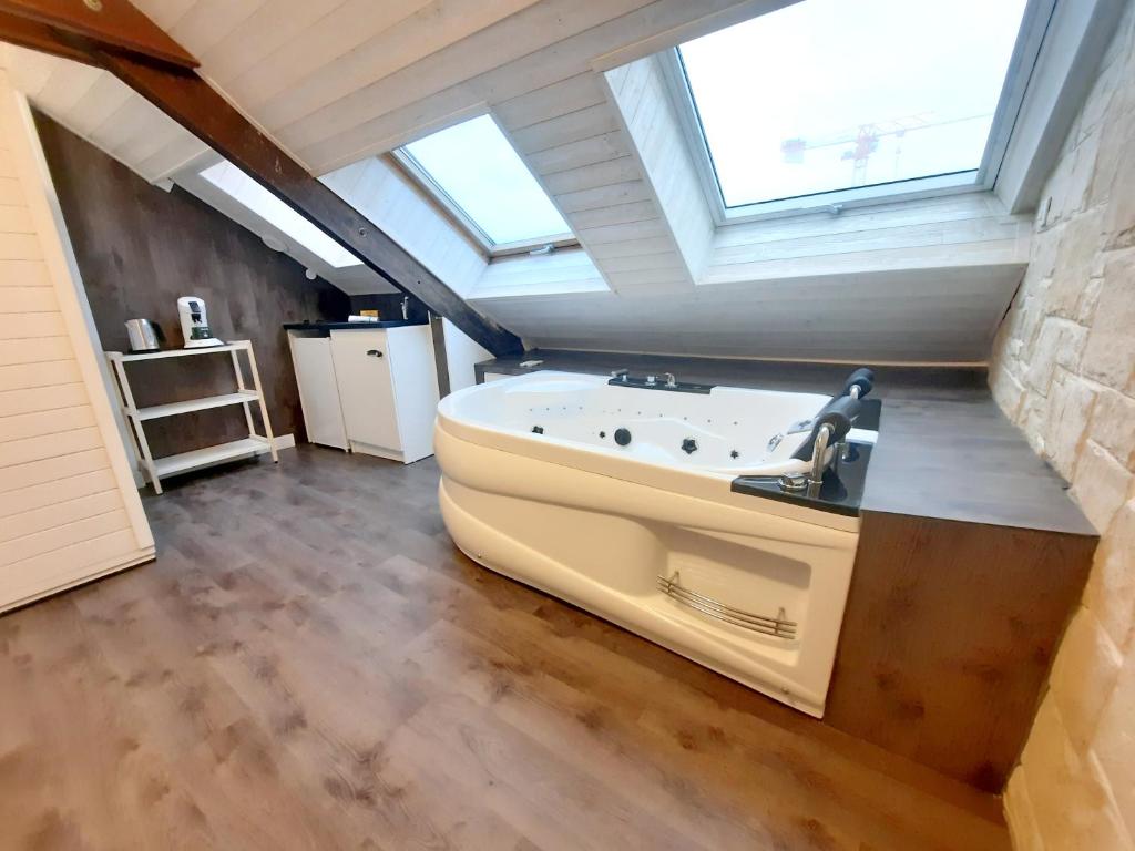 L'Opale - Sauna et Jacuzzi - 4
