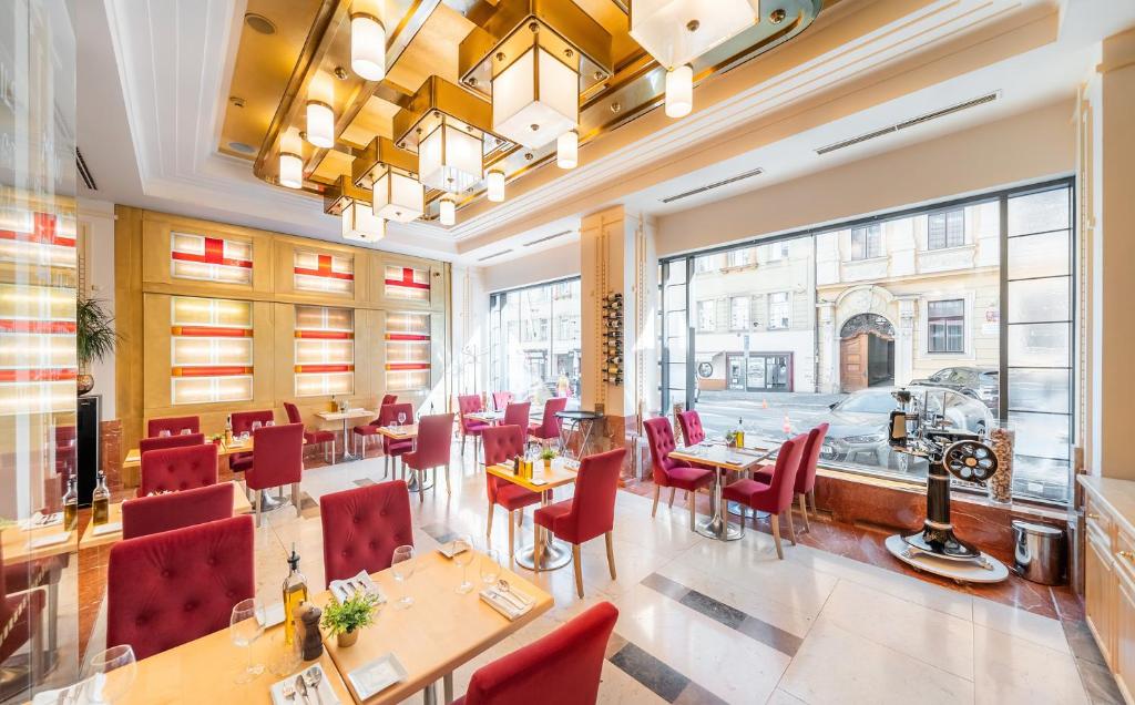 Restaurant, Majestic Plaza Hotel Prague in Prague