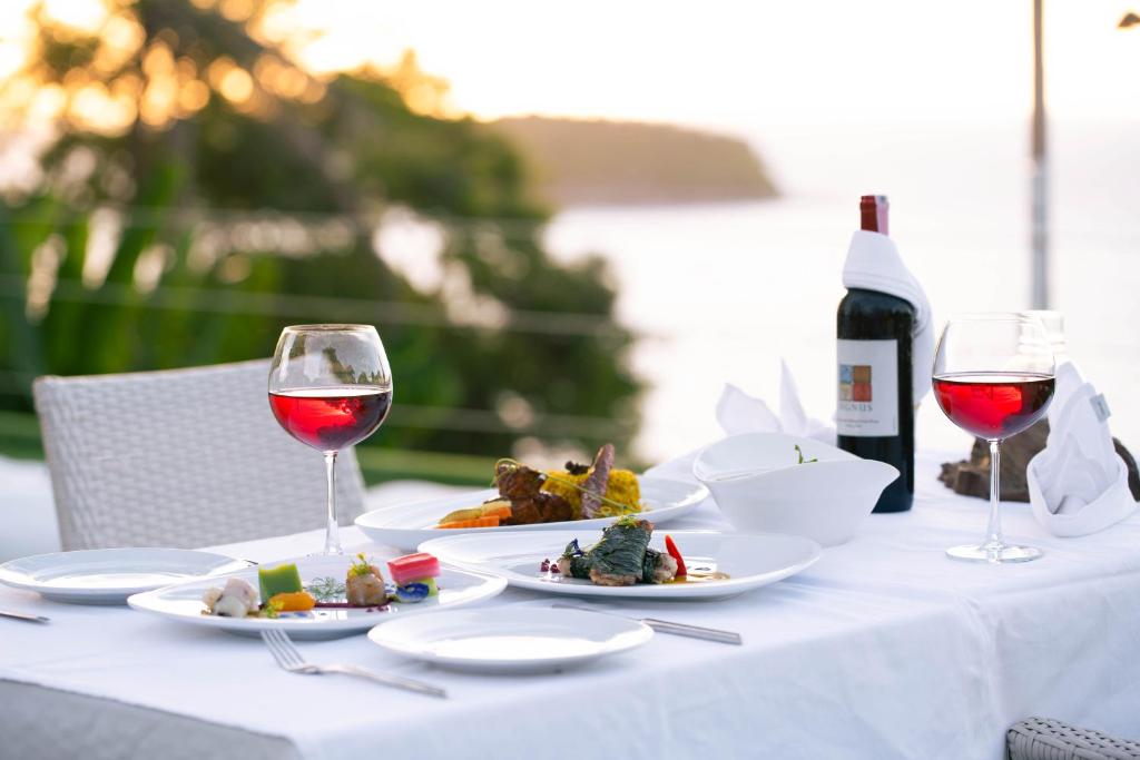 طعام و مشروبات