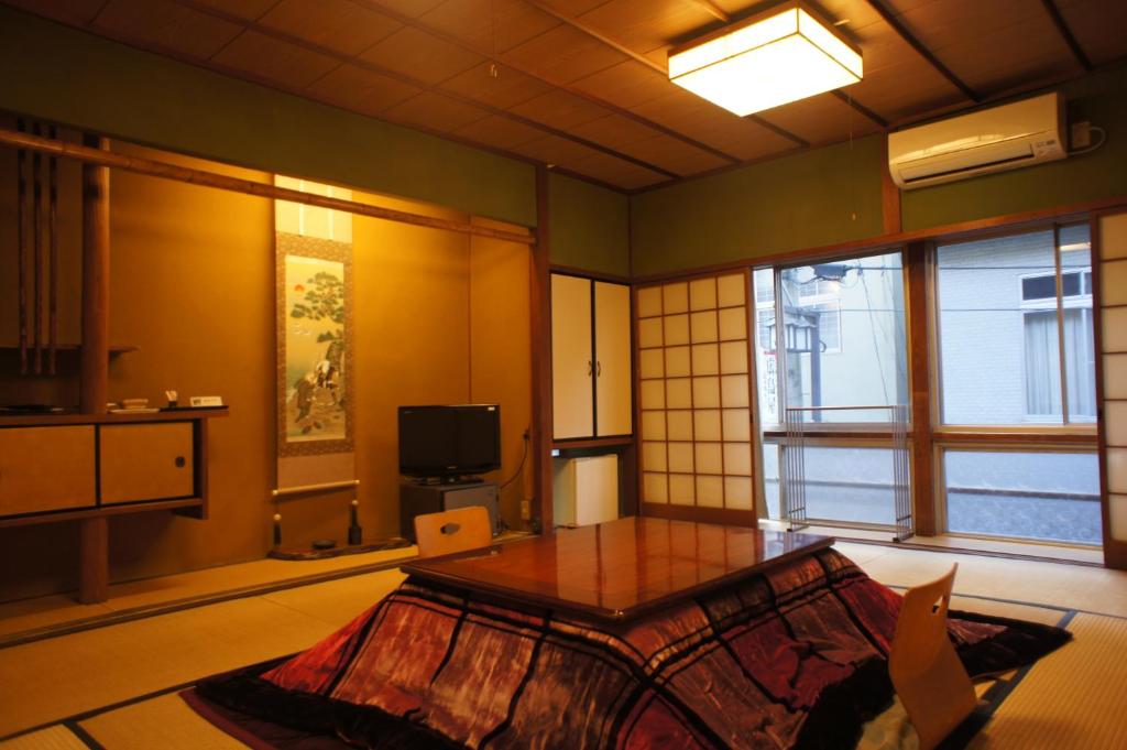 Kamar Bergaya Jepang - Gedung Timur