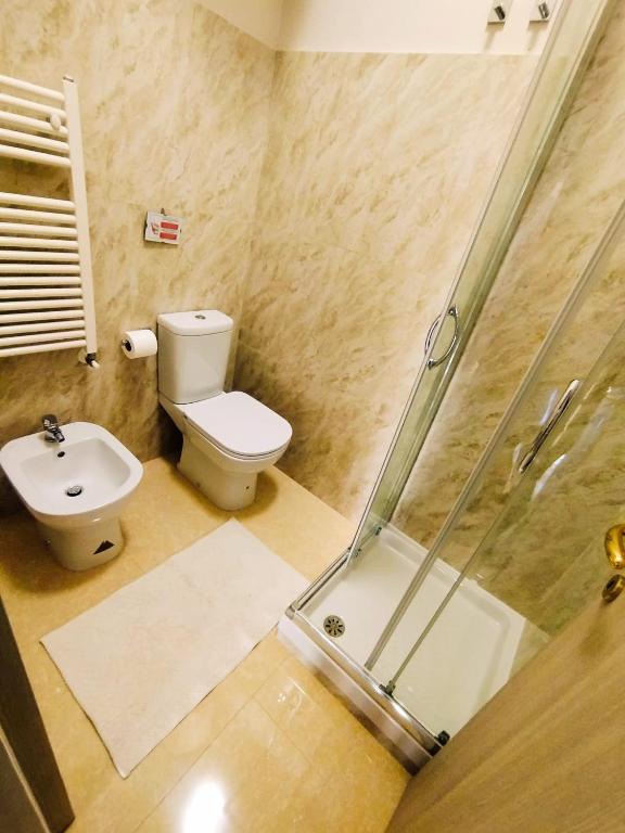 Appartamento N6 San Terenzo Lerici-4 posti letto-parcheggio privato- aria condizionata - 4