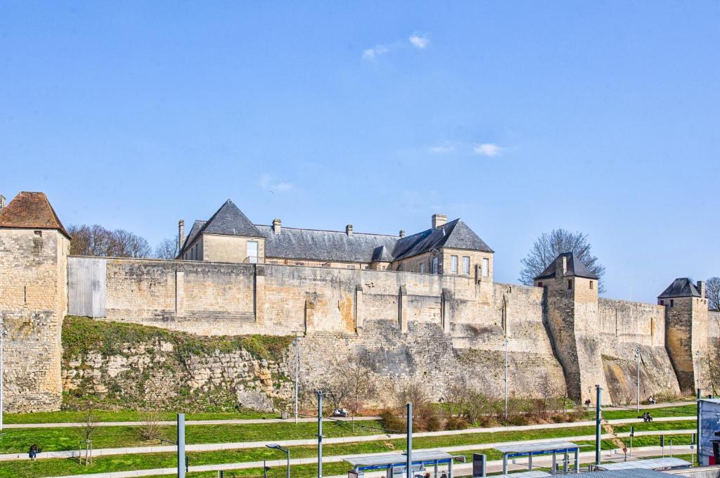 Le Nid - Hypercentre - Vue sur le Château - 2
