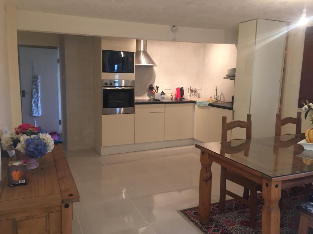 Facilities, Errismore House in Clifden