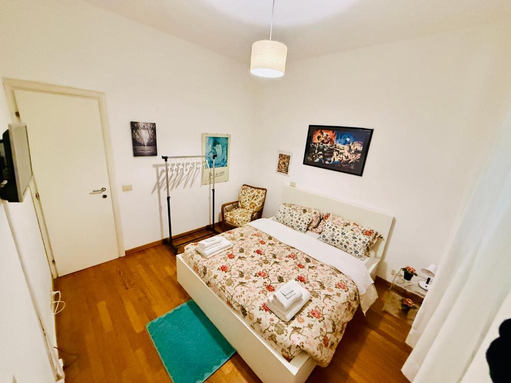 TURATI ROOMs, Roma