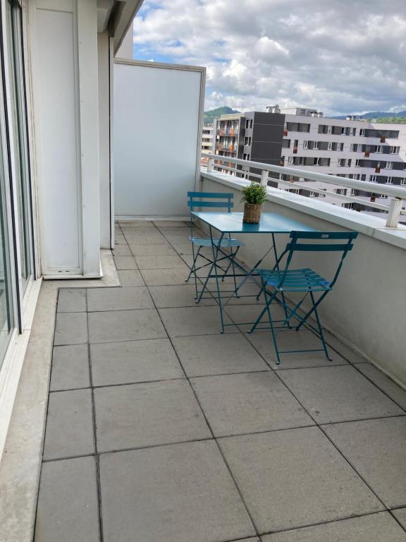 F1 hyper centre avec garage, terrasse 8 m2, lumineux, WIFI - 4