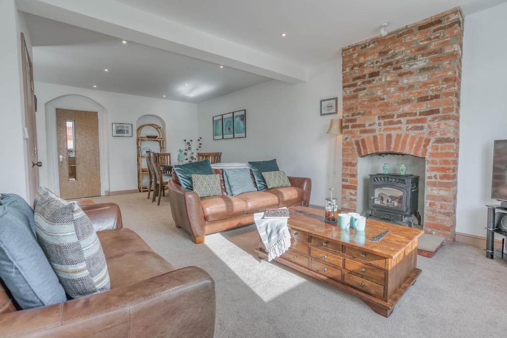 Sanderlings - Close Sandringham - Crabpot Cottages Hunstanton, Ingoldisthorpe