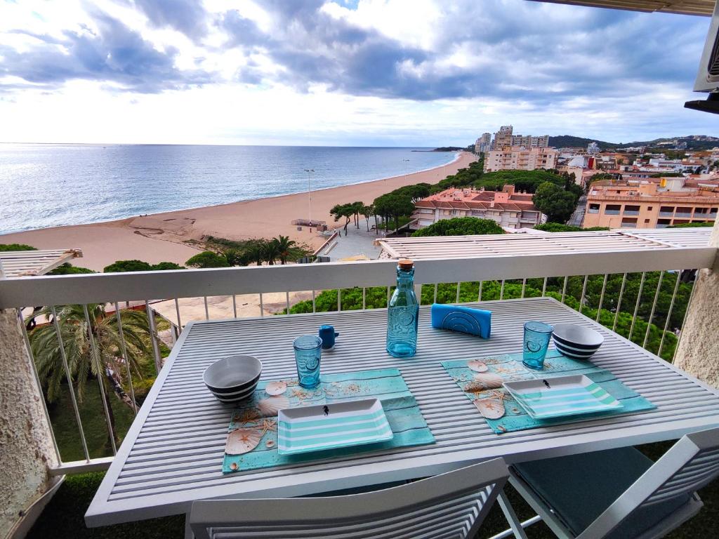 Apartamentos con vistas al mar - 1