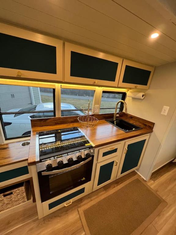 스쿨리 시즌 외부