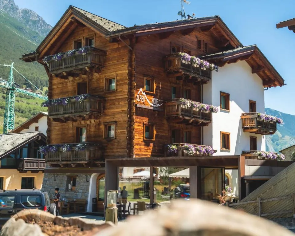 Alpen Hotel Chalet, hotell sihtkohas Valdidentro