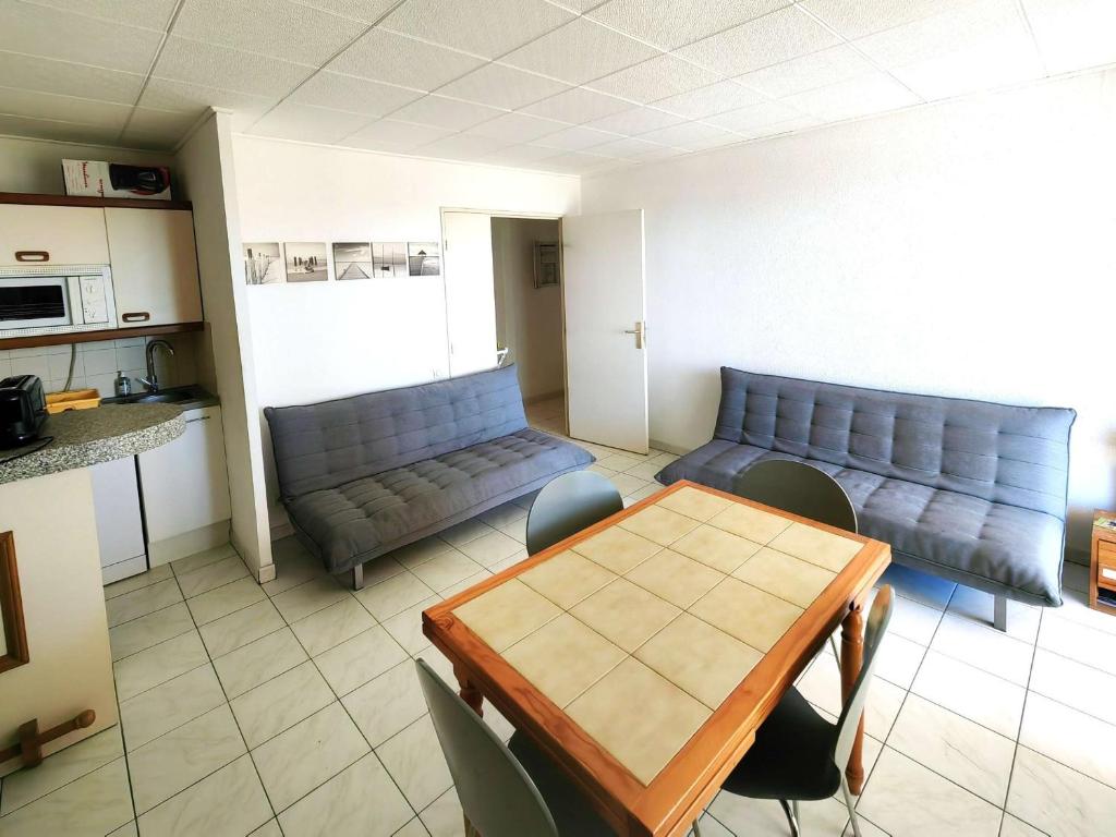 Spacieux T3 avec vue mer, résidence avec piscine - FR-1-607-101 - 1