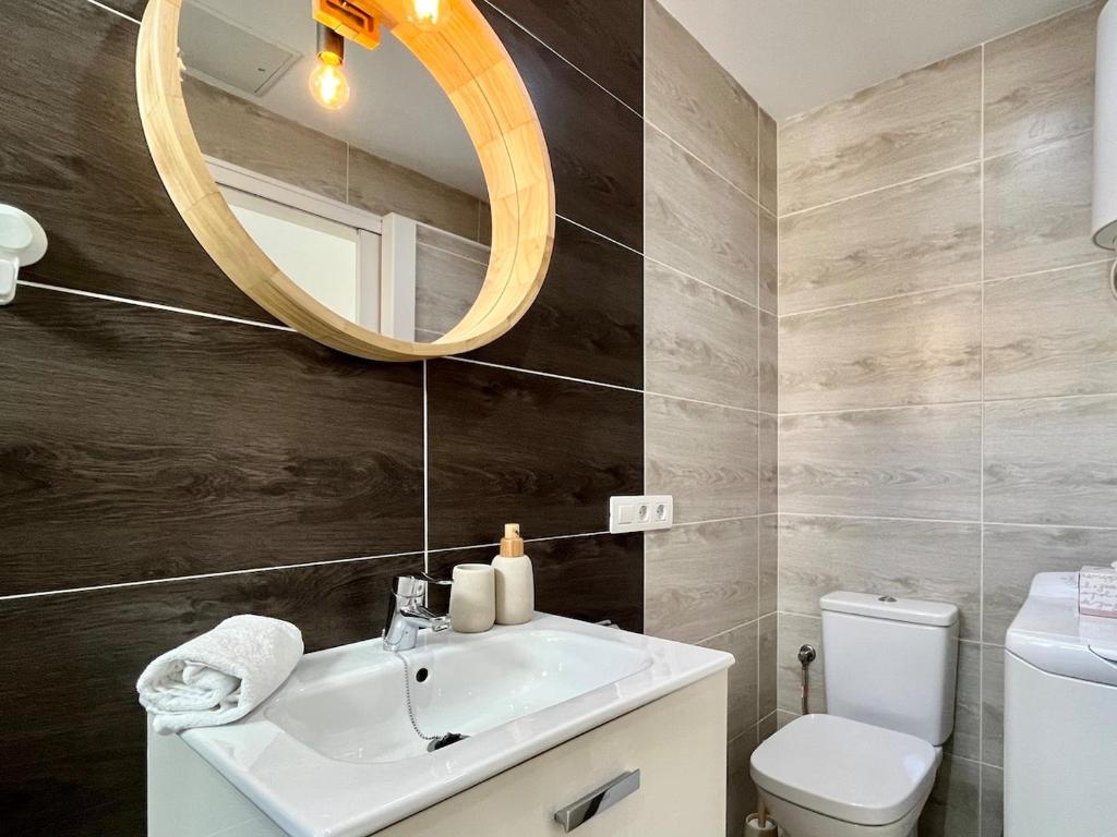 1 Bedroom apartment with fantastic sea views - 2