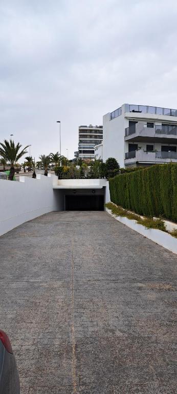 ROMERO APARTMENTS-ARENALES DEL SOL - 4