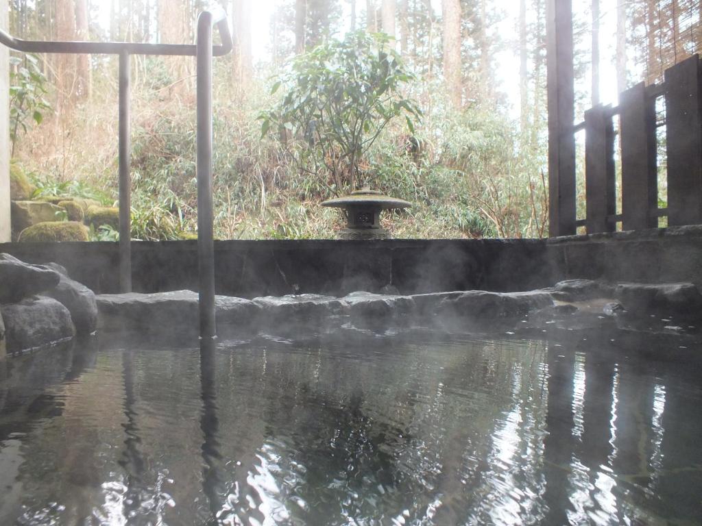 Open air bath