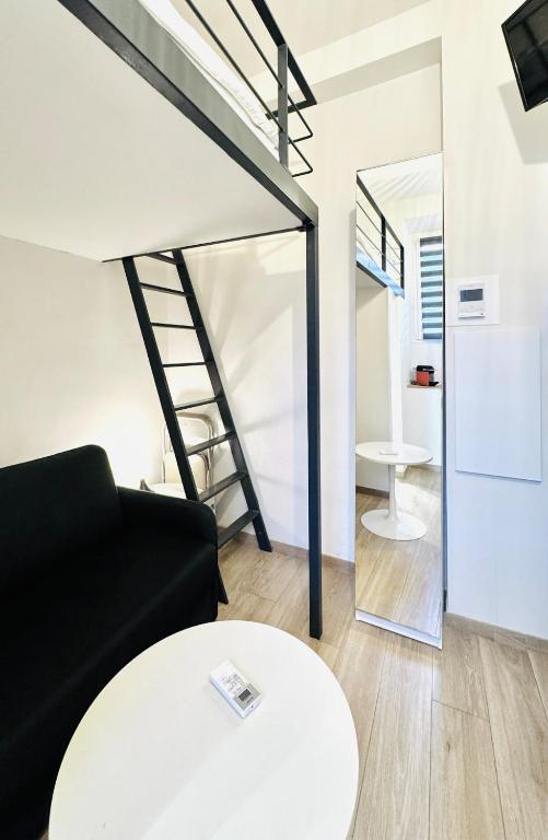 Croisette Studio, Palais des Festivals and Beach, Cannes