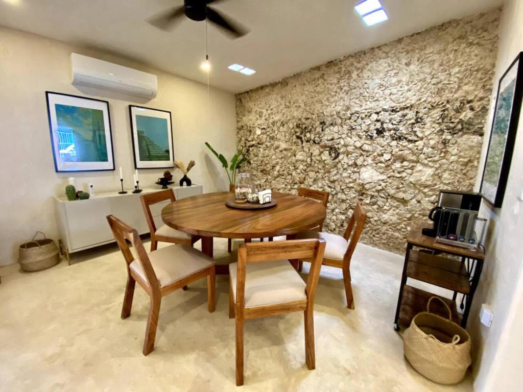 Casa Verde Maya Downtown by LAHOS - 2
