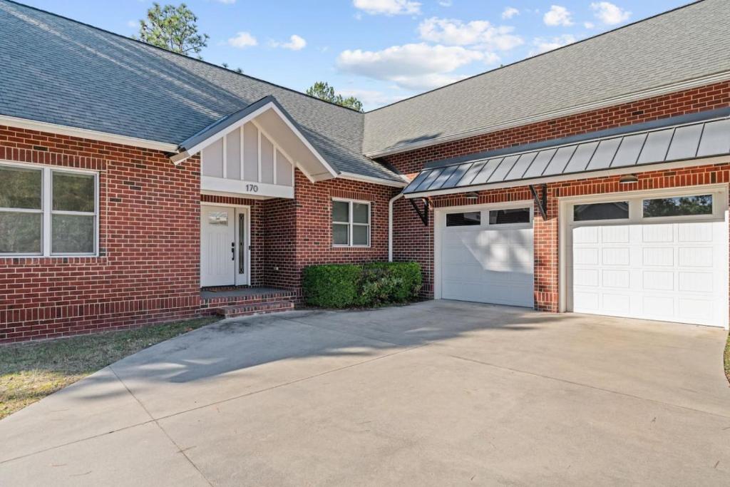 4BR Pinehurst Diamond in Rough, Pinehurst