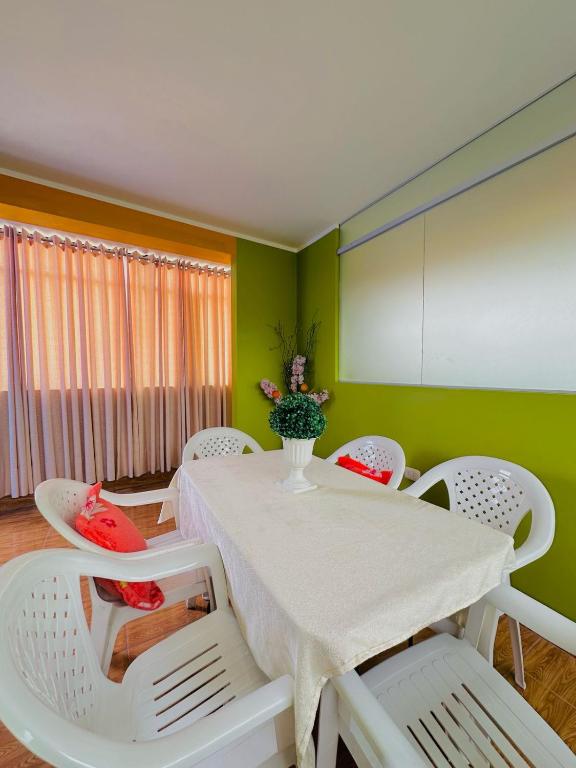 Departamento completo cerca de la Plaza ,cocina equipada y vista a la ciudad - 3
