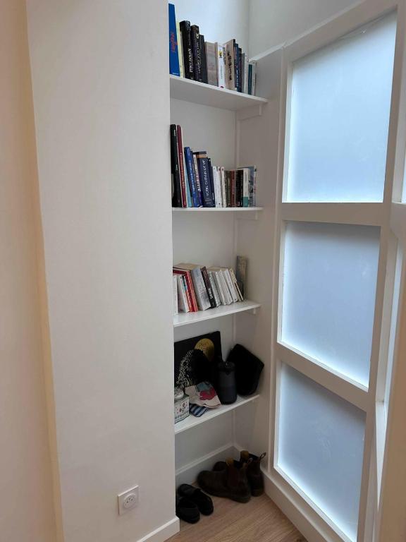 Atypical Loft in the Heart of the Marais - 3