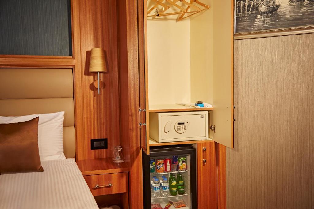 Ilkbal Deluxe Hotel Istanbul Photo 19