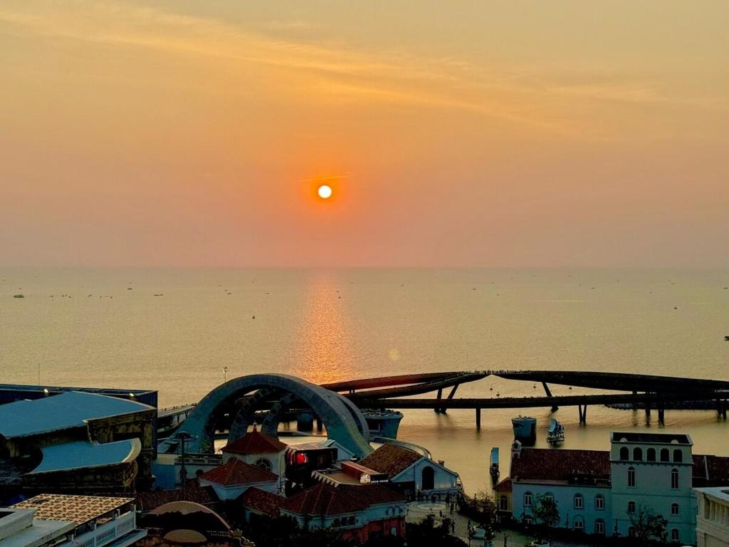 2B2B Oceanview Apartment in Mediterranean Town, Phu Quoc, Phu Quoc