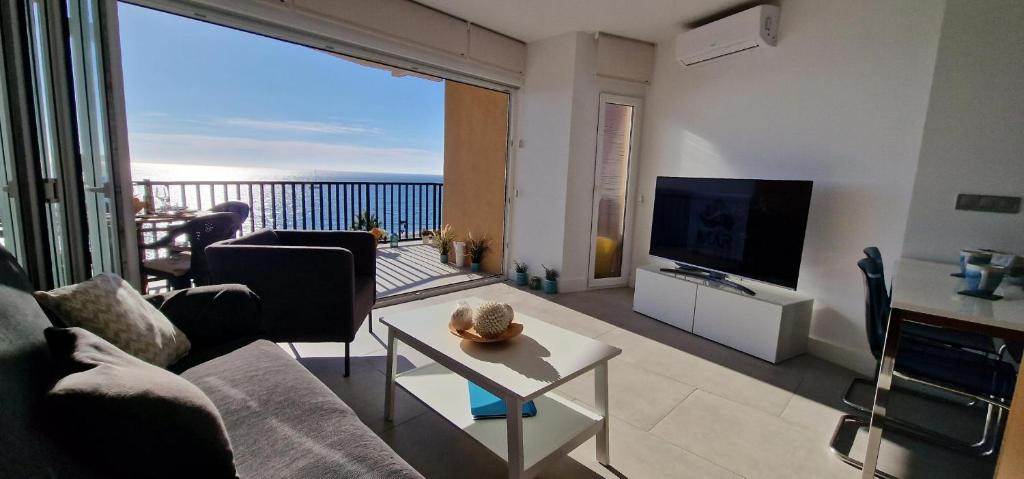Central & Quite 2BDR beachfront Fuengirola, Fuengirola