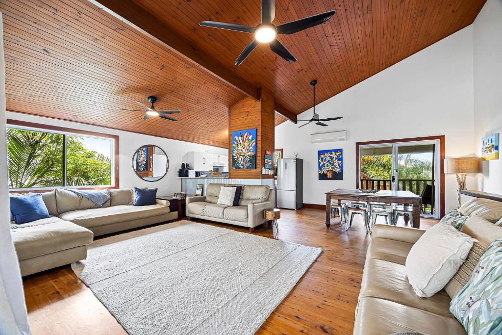 Mayfield 23, Alexandra Headland