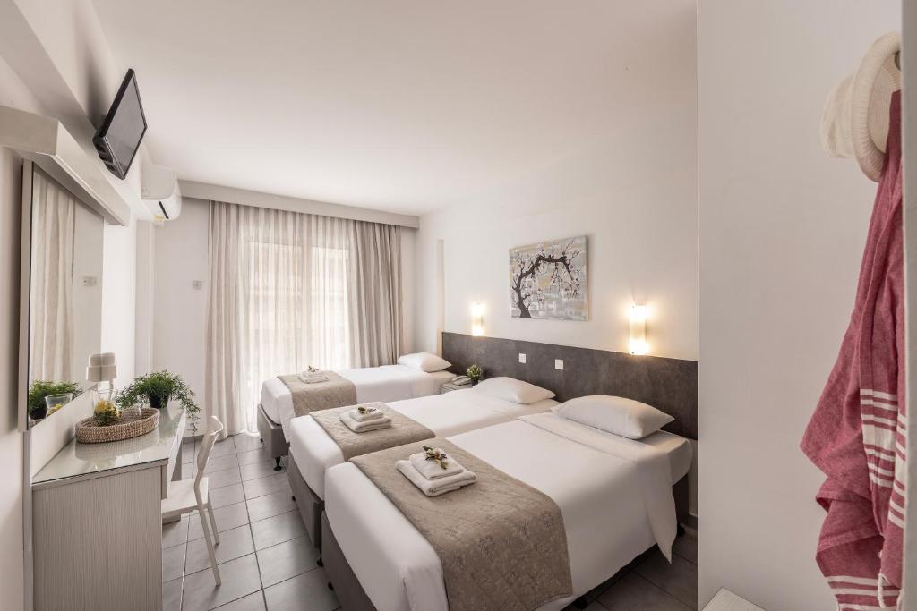 Cactus — Hotel rooms in Larnaca, Larnaca Region