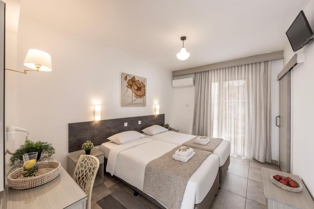 Cactus — Hotel rooms in Larnaca, Larnaca Region
