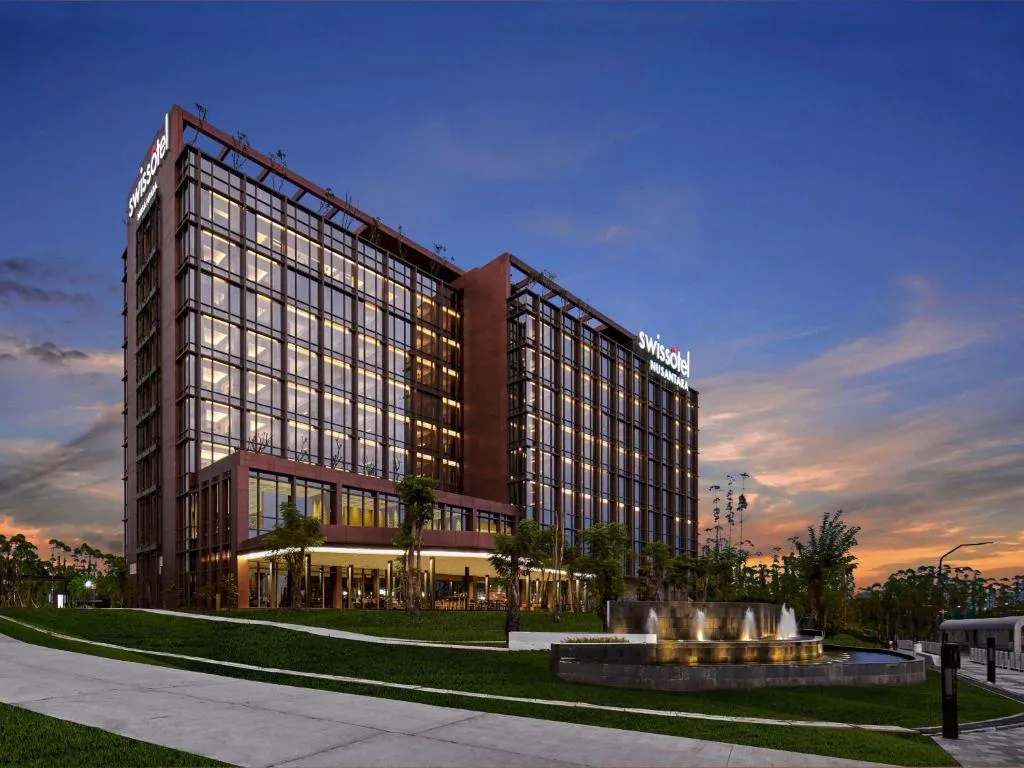 Swissôtel Nusantara，位于Penajam的酒店