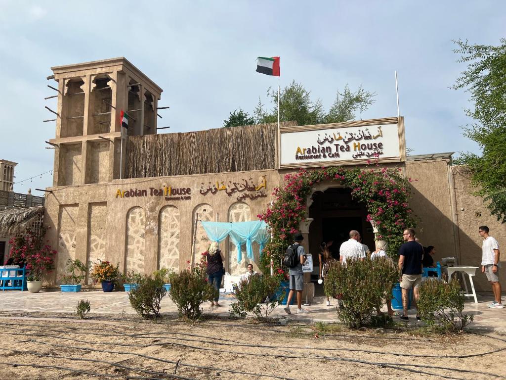 Robin House Dubai Mix Dormitory-Hamria, Dubai