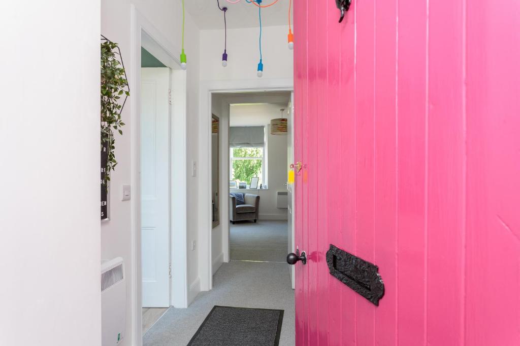 Stravaig, Innerleithen