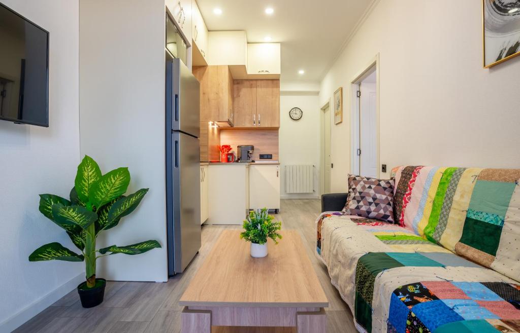 Gabri & Eli, Tbilisi