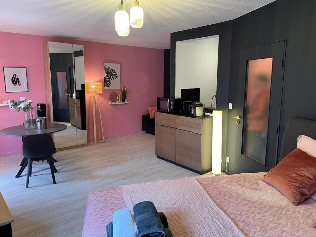 Superb apartment for 4 people, center - auto museum - 3