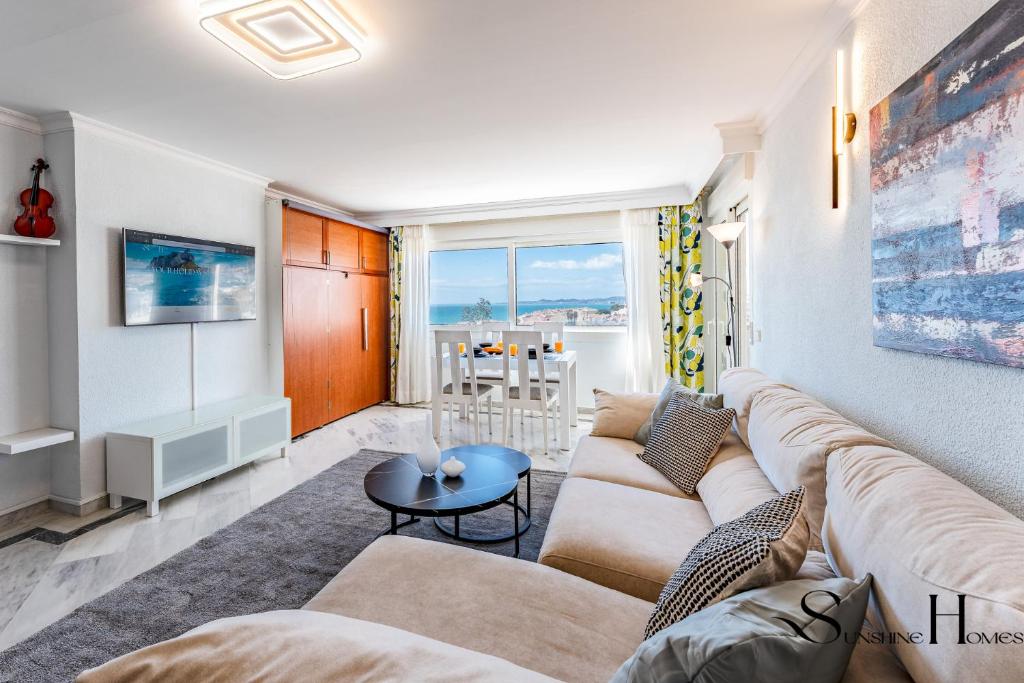 Marvelous views, pools, steps to the beach! - 3