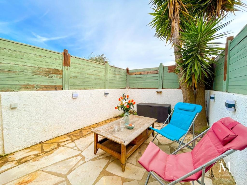 Logement avec jardinet dans résidence avec piscine - 5