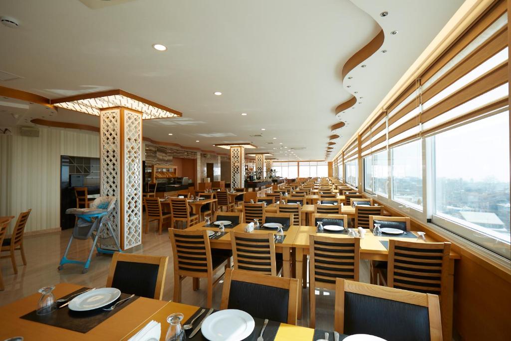 Ilkbal Deluxe Hotel Istanbul Photo 47