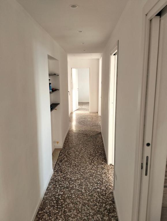 4 Finestre sul mare - 4