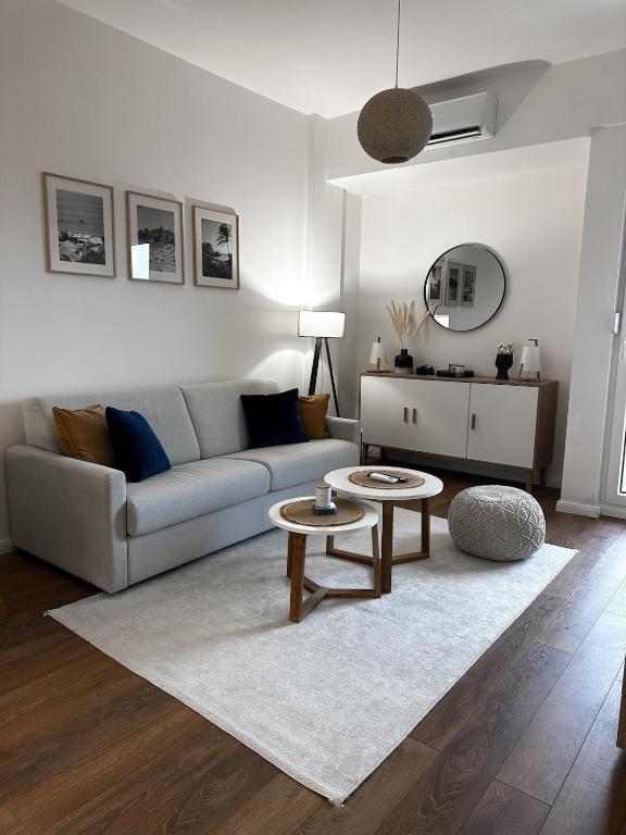 Coastal Seaview Retreat - 1BR, Bijela