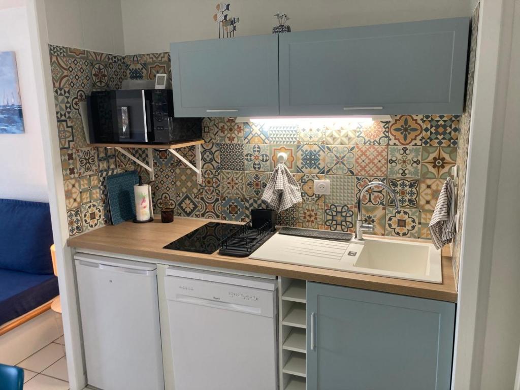 Appartement T3 avec piscine et parking, proximité immédiate plage et port de plaisance du Crouesty - 4