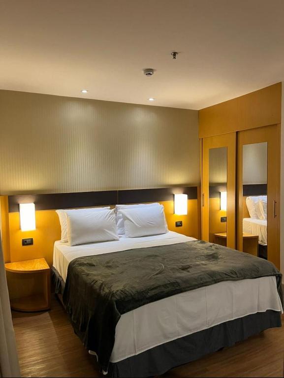 Suíte Luxury Hotel Faria Lima no Itaim, São Paulo