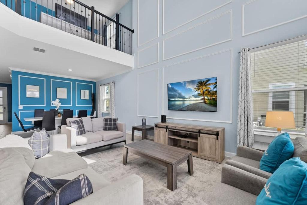 SUPER JOY - AMENTIEs POOL JACCUZi FUN, Kissimmee