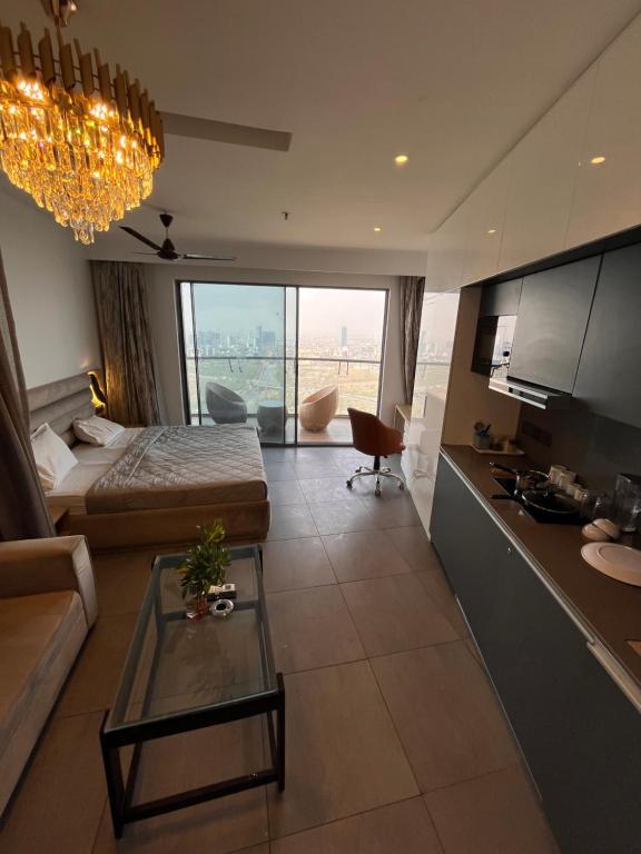 Supertech Supernova Noida, Nové Dilí